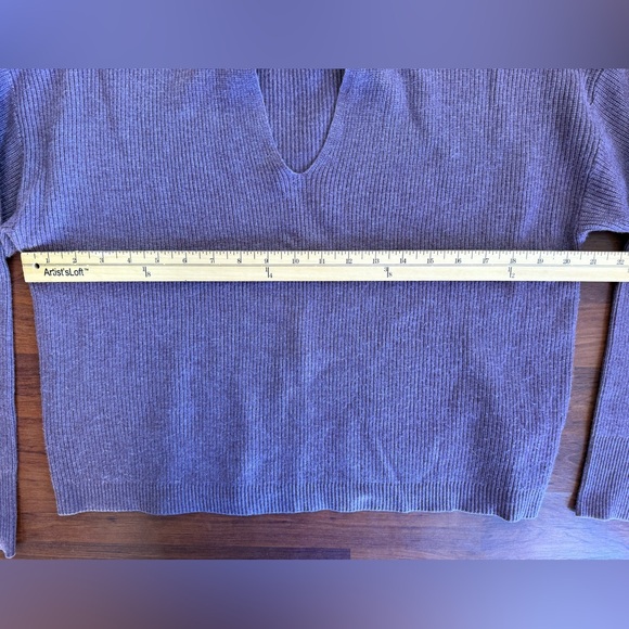 A New Day Mauve Ribbed Sweater - Picture 3 of 7